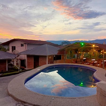 Готель Hosteria Cacique Wasi Пуйо Екстер'єр фото