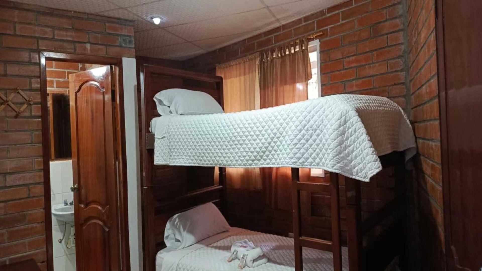 Готель Hosteria Cacique Wasi Пуйо Екстер'єр фото