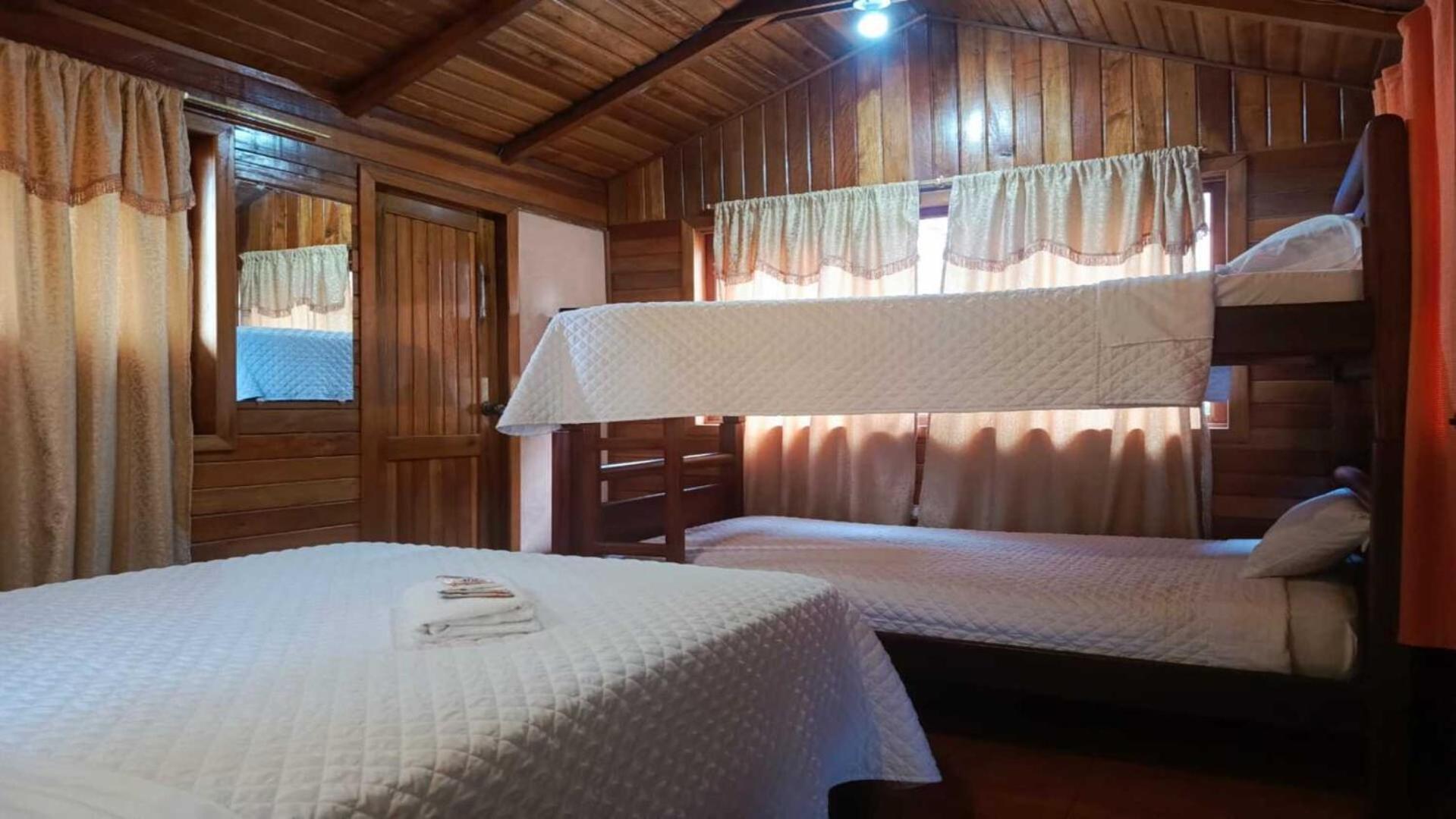 Готель Hosteria Cacique Wasi Пуйо Екстер'єр фото